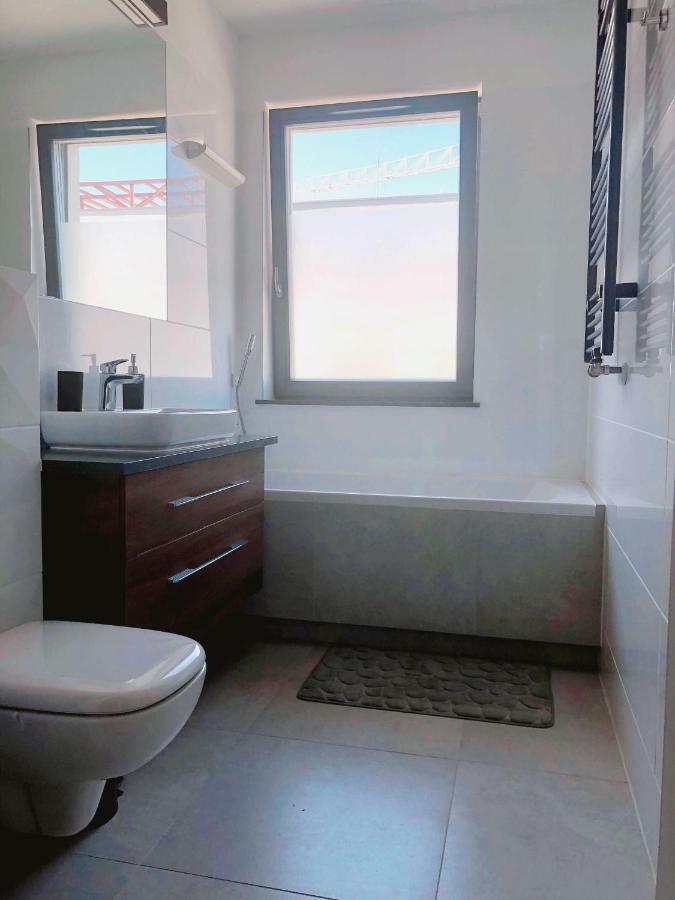 Modern & Classy Industrial - Apartamenty Browar Gdansk Bagian luar foto
